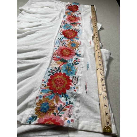 New Savanna Jane Floral Embroidered Poncho Top Sz M/L Southwestern Boho NWT - Picture 6 of 9